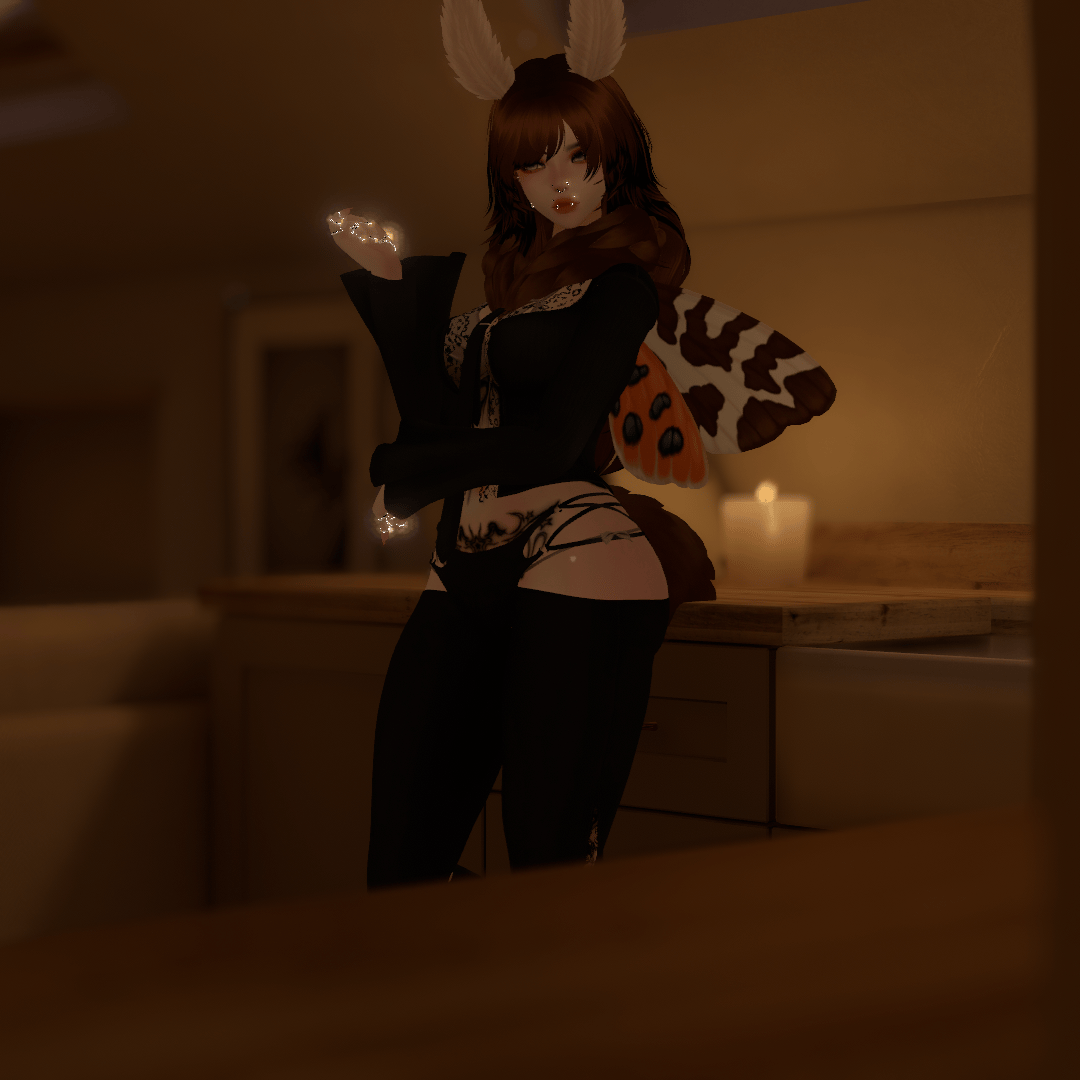•Maybelle-moth•