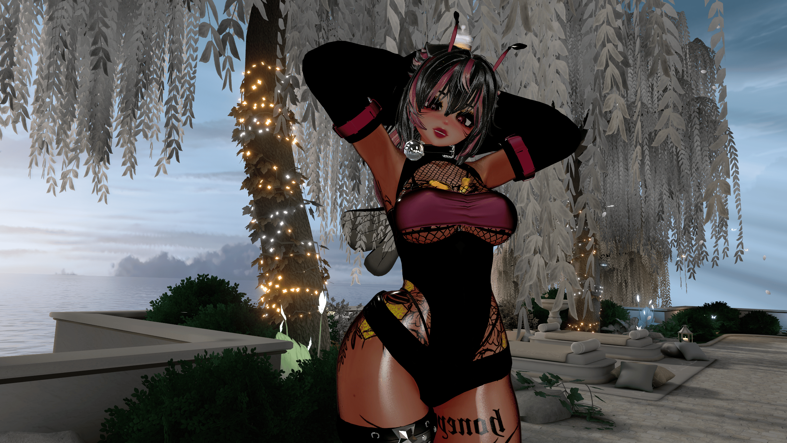 (J) : π Suzu the Bee | Vrcft + Pc/Quest