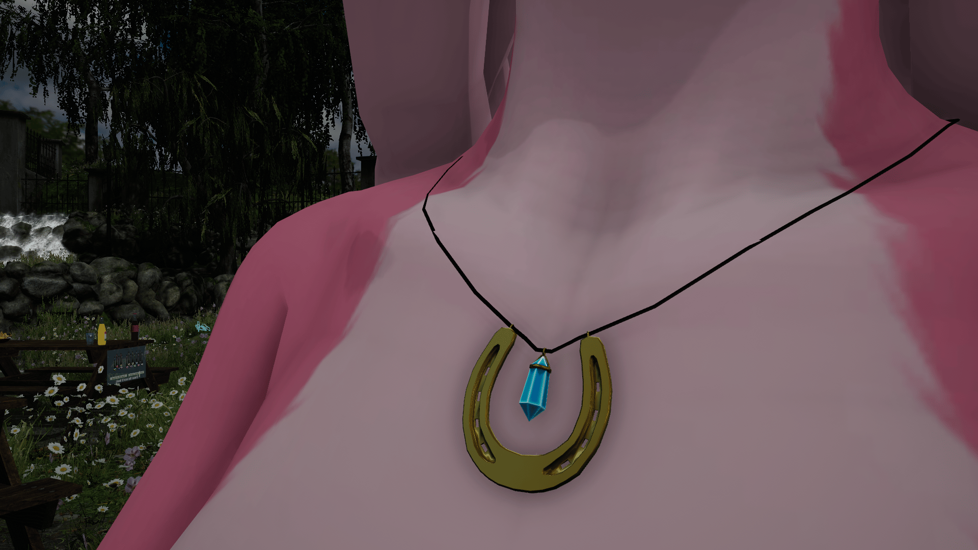 Universal Lucky Horseshoe Pendent Necklace