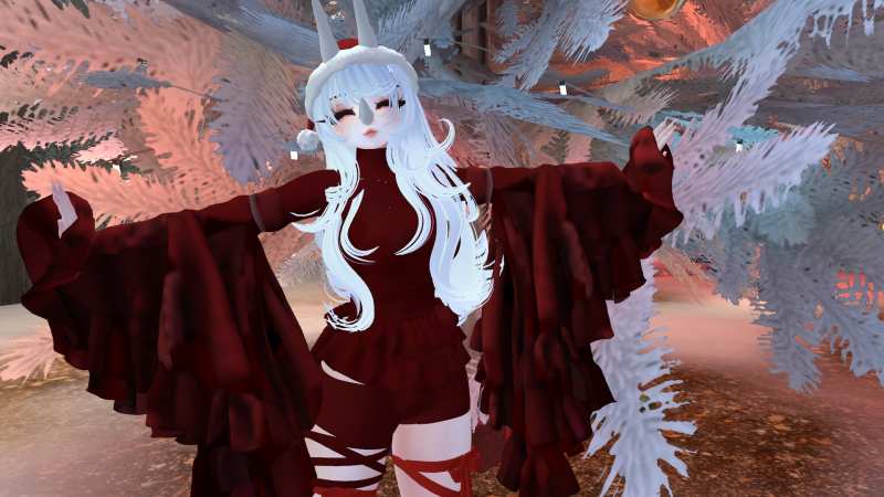 Tera the Christmas Triceratops (Server Free)
