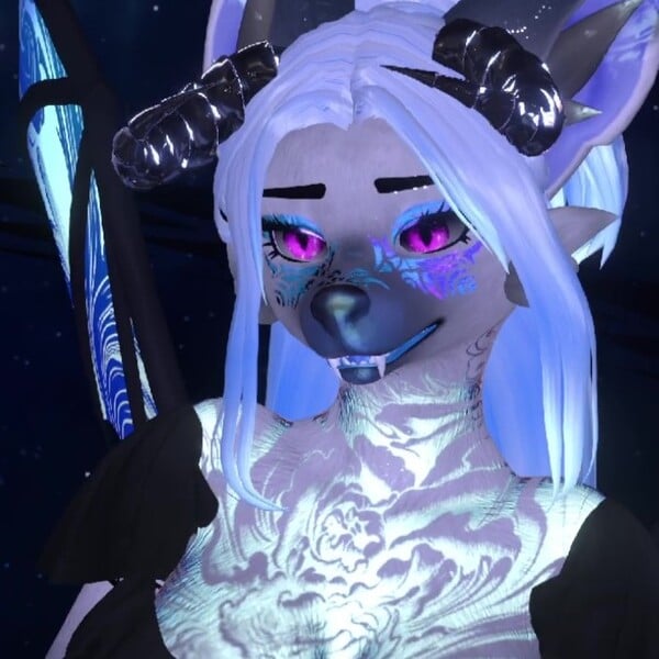 Crystal Blue Bat - Echo