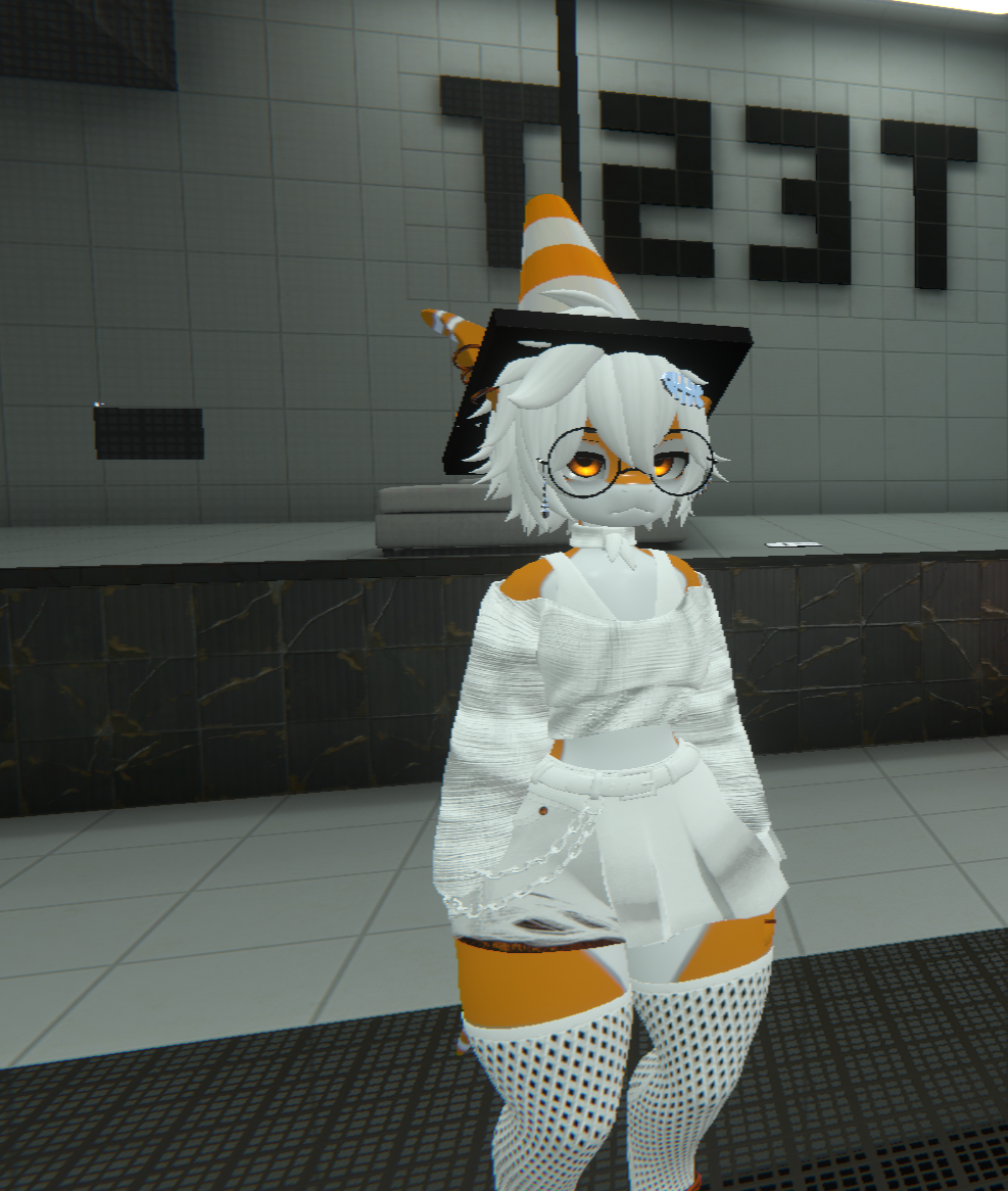 Sabrean Traffic Shork (Texture W/Cone Hat)
