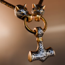 "Geri & Freki" - Mjölnir Necklace
