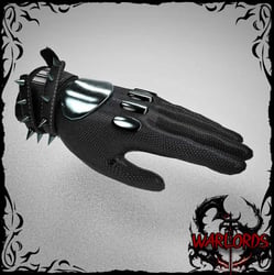 Free Male Edgy Gloves